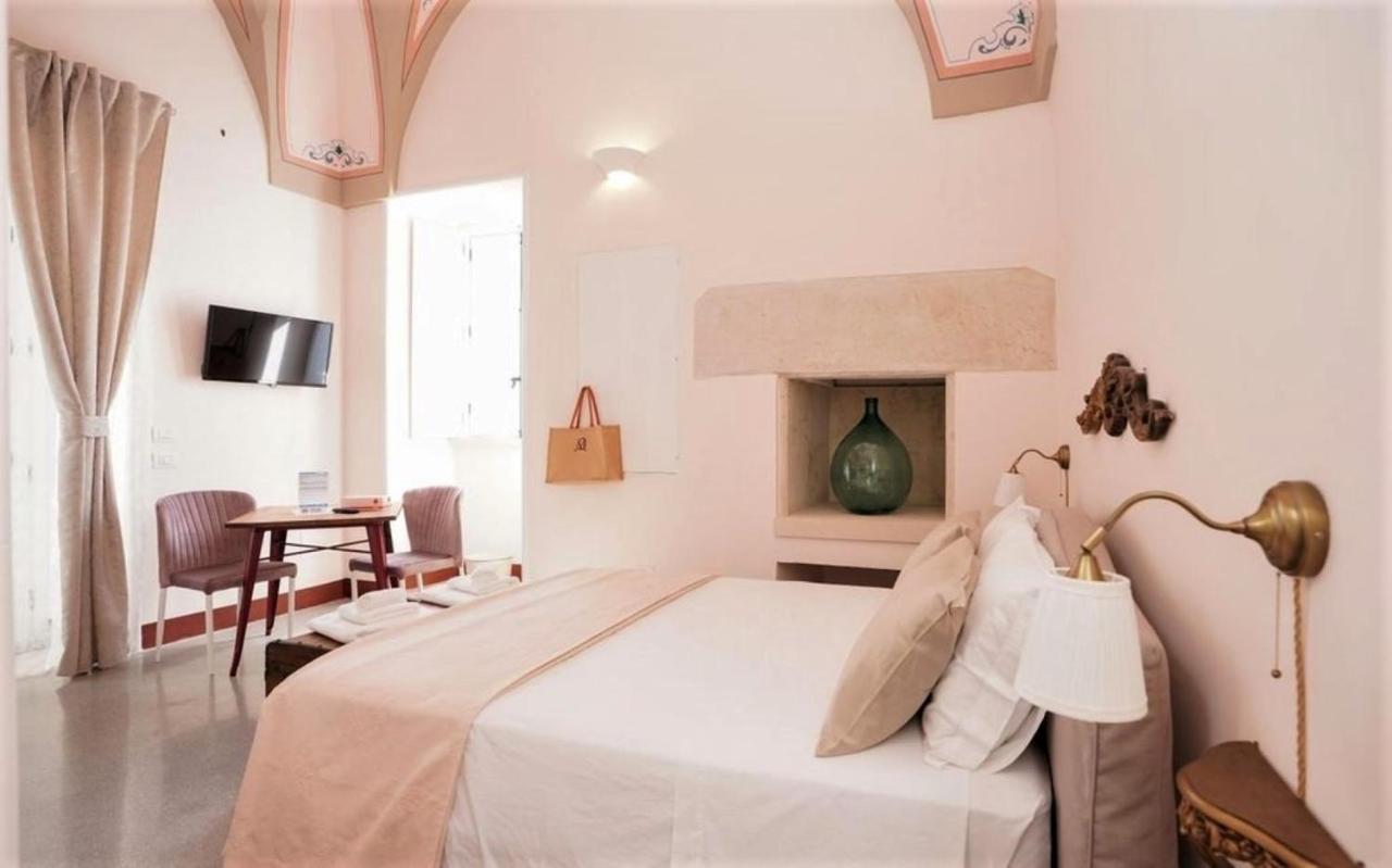 Palazzo Megha Suite & Breakfast Palmariggi Eksteriør billede